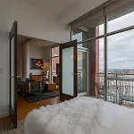 Artsy Retreat 30day Min W Wifi Ac Parking Tv Furnished Rooftop 3455 Holiday home *