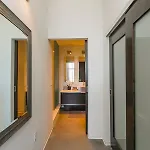 5m306- Mid Century Modern *