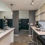 5m306- Mid Century Modern