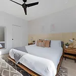 Holiday home The Camellia & The Bluestem - Two Four Bedroom Homes *