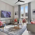 Holiday home The Camellia & The Bluestem - Two Four Bedroom Homes