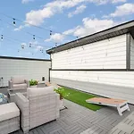 Four Bedroom In Oceola Ave