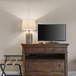 On Famous Music Row - Pool, Parking, Walk To Bars