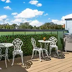 Holiday home Bloom Haus Dt 2miles - 8 Q Beds - Rooftop - Omg Nashville