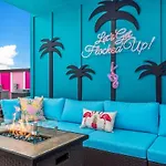 Girls' Getaway - Flamingle House - Broadway 2 Miles - Rooftop - Wow
