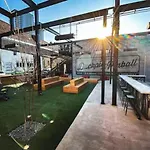 Holiday home Pool Table Walk To Downtown Bars And Farmers Market *