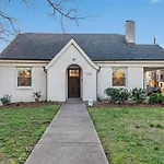 The Magnolia House - 7 Beds & Full Of Charm