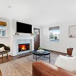 The Magnolia House - 7 Beds & Full Of Charm