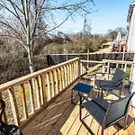 Hip East Music Food & Fun Nearby * Nashville