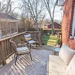 Holiday home Cozy East Nash W Big Yard