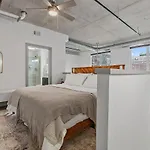 Cozy & Stylish Loft In Midtown * Nashville