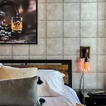 The Barrelhouse Loft In West End Near Vandy And Centennial Holiday home
