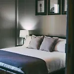 Holiday home Legends Loft Modern Near Vandy On West End
