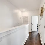 615 Vibe East Getaway 3 Miles To Downtown