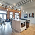 The Majestic Lofts