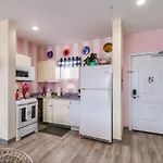 New 4 Bedroom Near Dt Walk To Restaurants * Nashville