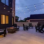 West End Dream-private Balcony-6 Mins To Broadway