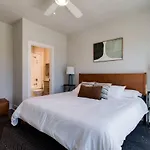 West End Dream-private Balcony-6 Mins To Broadway * Nashville
