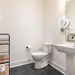 New Side By Side Homes - Sleeps 24 *