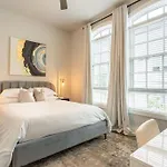 New Side By Side Homes - Sleeps 24 *