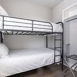 New Side By Side Homes - Sleeps 24 Holiday home *