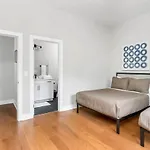 Private Hot Tub - Spacious - Hosts 12 Guests * Nashville