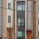 Holiday home Two Homes - Accommodates 24 Guests Nashville