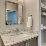 Two Homes - Accommodates 24 Guests Nashville