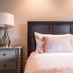 Greenhouse Spacious Home In East Nashville 12Ppl