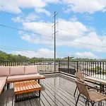 4bd Townhome East Nash With Rooftop 12ppl