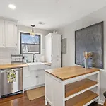 East Family Abode 30 Or Days By Skyrun Holiday home Nashville
