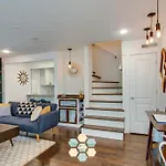 Holiday home The Diamond Nashville