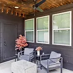 The Ashland House - Stylish Design, Backyard Oasis * Nashville