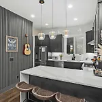 Downtown Views Glam Stations Close To Broadway * Nashville