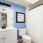 Dollys Dreamhouse, Mean Girls Retreat Unit 8 Apartment Nashville
