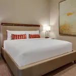 Quaint Retreat For 2 Heart Of Dt Near Broadway Apartment