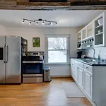 Alley Loft In 12 South Park Free