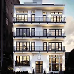 Apartment 121 Floor 1 Buyout By Avantstay Entire First Floor Buyout Of 121 Sleeps 16 Nashville