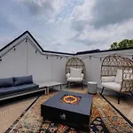 Holiday home Dolly's Disco - Stylish 2 Bdr *