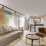 Retreat For 4 Near Dt Walk To Broadway Apartment