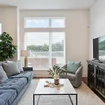 Modern Music Terrace Getaway *