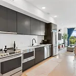 Holiday home Luxury Riverview Walk To Broadway With Garage And Patio Nashville