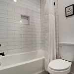 Group Getaway - 2 Homes Rooftops 28 Nashville