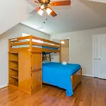 Villa Huge For Groups Near Downtown Nashville