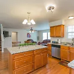 Villa Huge For Groups Near Downtown *