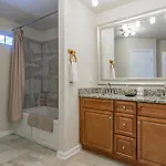 Villa Huge For Groups Near Downtown