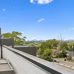 Townhouse With Rooftop & Modern Comfort * Nashville