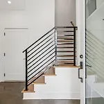 Townhouse With Rooftop & Modern Comfort Nashville