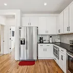 Townhouse With Rooftop & Modern Comfort