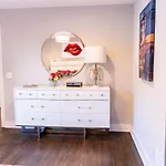 Holiday home Rooftop Vibes Close To Broadway Nashville